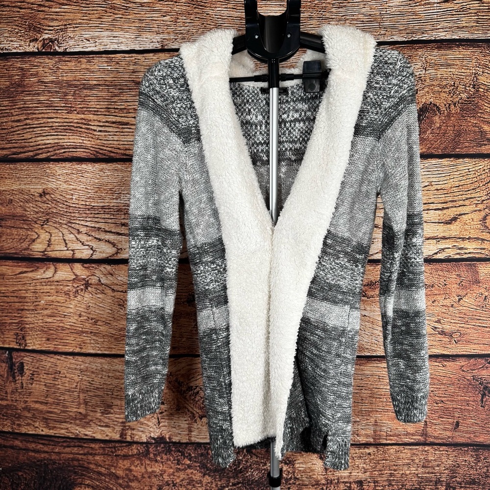 Lety & Me Grey Striped Faux Fur Hooded Open Front Cardigan Sweater Medium 920SX‎